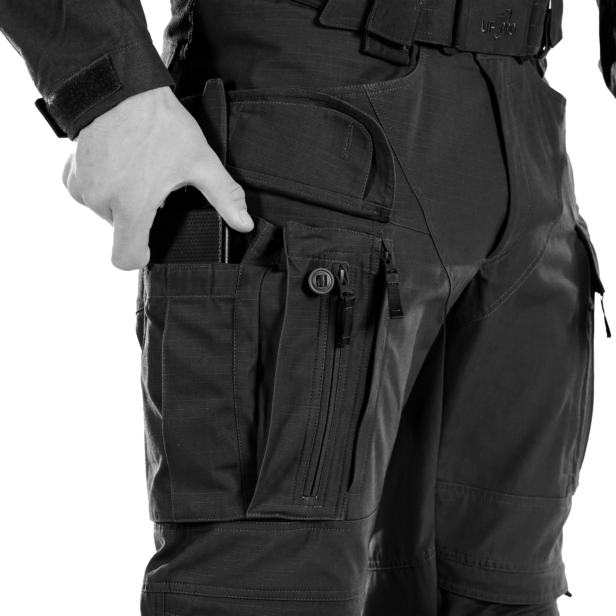 STRIKER X GEN.2 COMBAT PANTS - Black